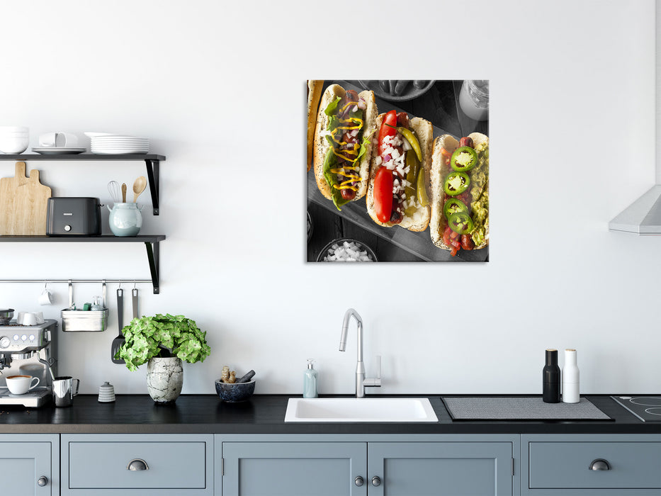 Delikate Hotdogs, Glasbild Quadratisch