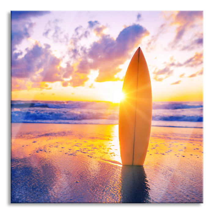 Pixxprint Surfbrett am Strand, Glasbild Quadratisch