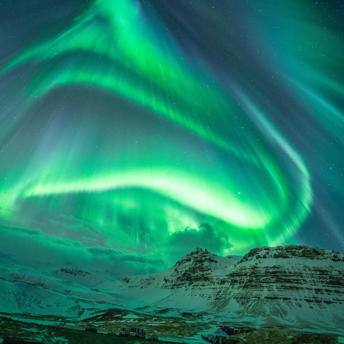 Nordlichter über Island, Glasbild Quadratisch