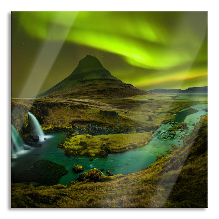 Kirkjufell Wasserfall, Glasbild Quadratisch