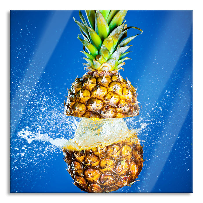 Pixxprint Ananas mit Wasser bespritzt, Glasbild Quadratisch