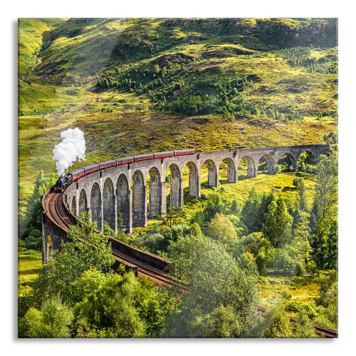 Eisenbahnviadukt in Schottland, Glasbild Quadratisch