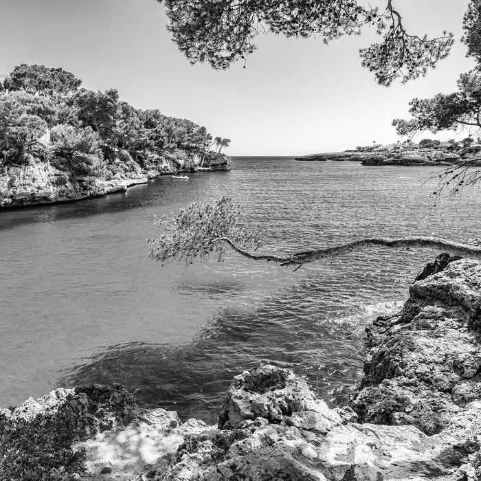 Mallorca Bay Cove, Glasbild Quadratisch