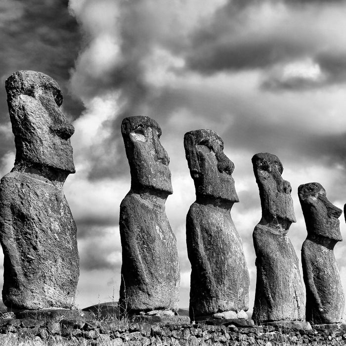 Moai Statuen auf den Osterinseln, Glasbild Quadratisch