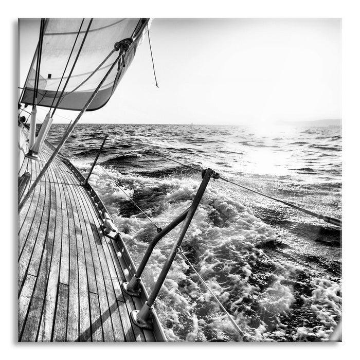 Segelboot im Meer, Glasbild Quadratisch