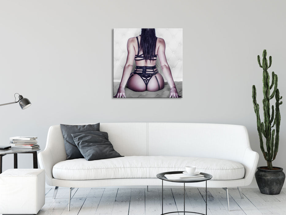 Brünette Frau in sexy Dessous, Glasbild Quadratisch