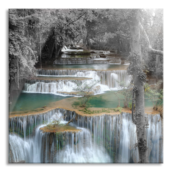 Wasserfall im Regenwald, Glasbild Quadratisch