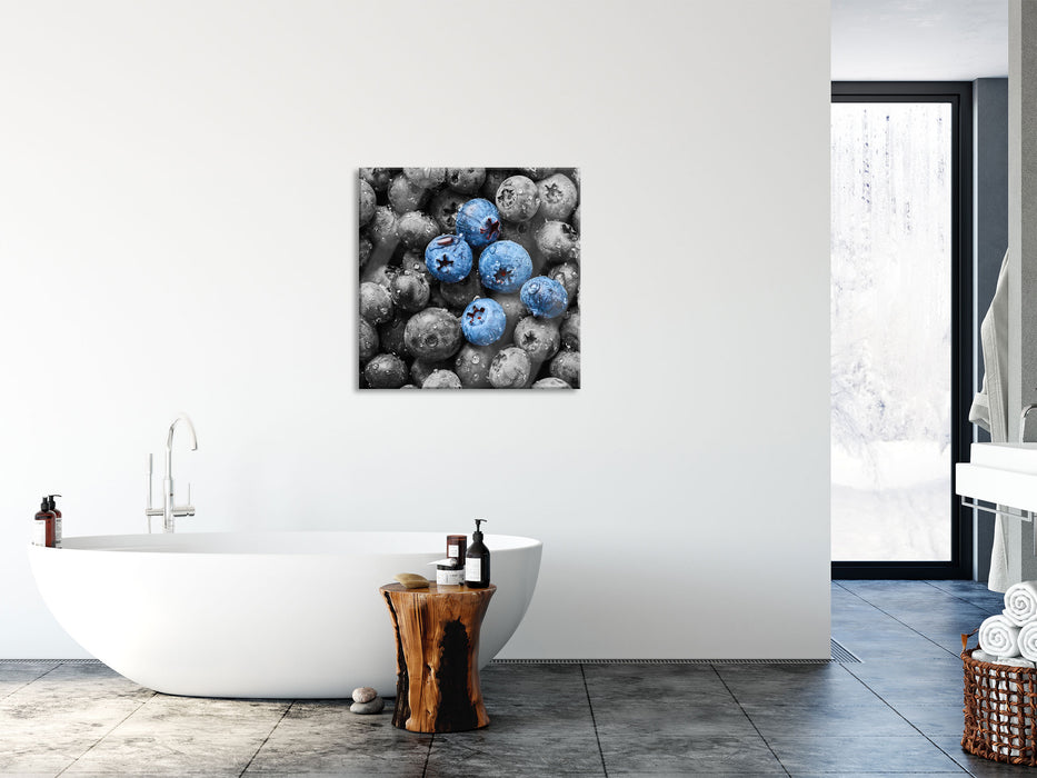 Blaubeeren mit Wassertropfen, Glasbild Quadratisch