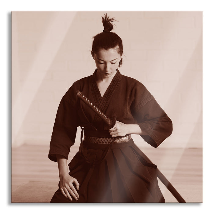 stolze Samurai-Kriegerin, Glasbild Quadratisch