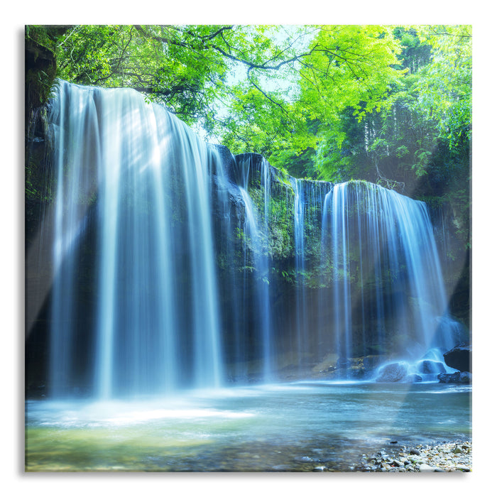 Tropischer Wasserfall im Wald, Glasbild Quadratisch