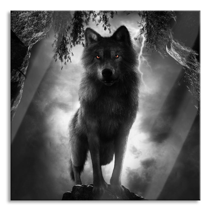 Böser Wolf bei Gewitter im Höhleneingang B&W Detail, Glasbild Quadratisch