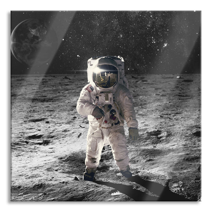 Pixxprint Einsamer Astronaut auf dem Mond B&W Detail, Glasbild Quadratisch