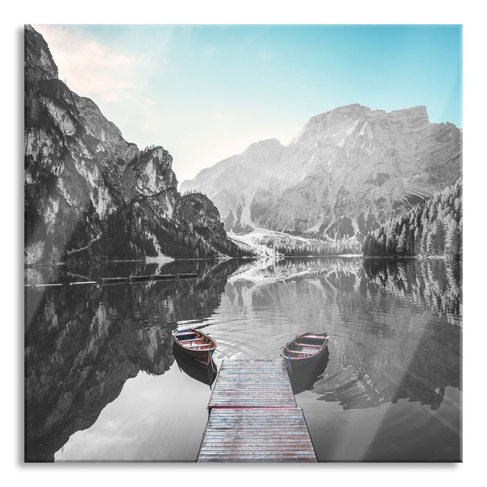 Pixxprint Boote am Steg des Pragser Wildsee B&W Detail, Glasbild Quadratisch