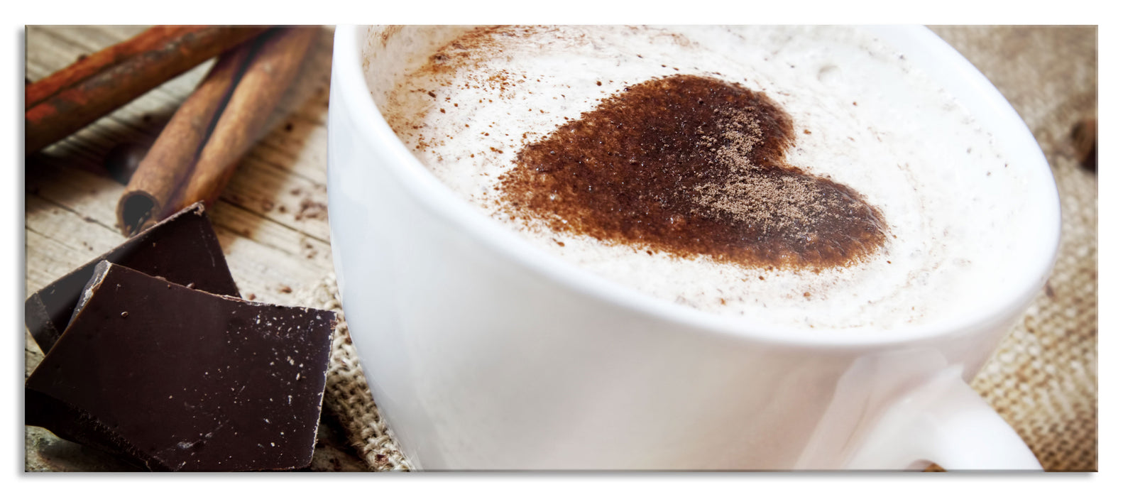 Tasse Kaffee mit Schokolade, Glasbild Panorama