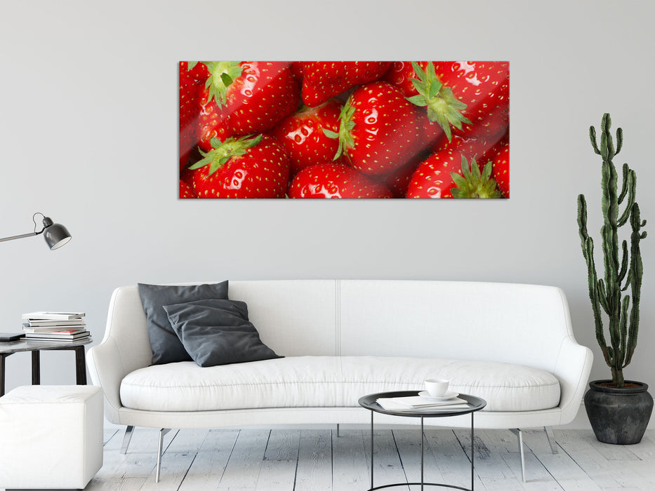 Leckere frische Erdbeeren, Glasbild Panorama