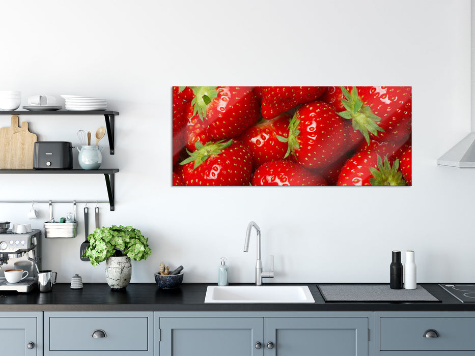 Leckere frische Erdbeeren, Glasbild Panorama