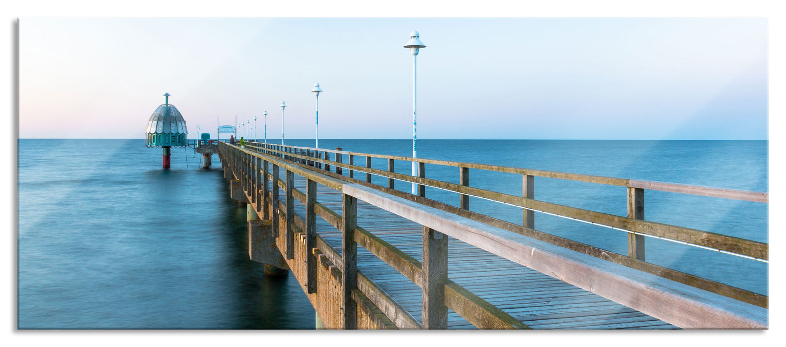 Traumhafter Steg ins Meer, Glasbild Panorama