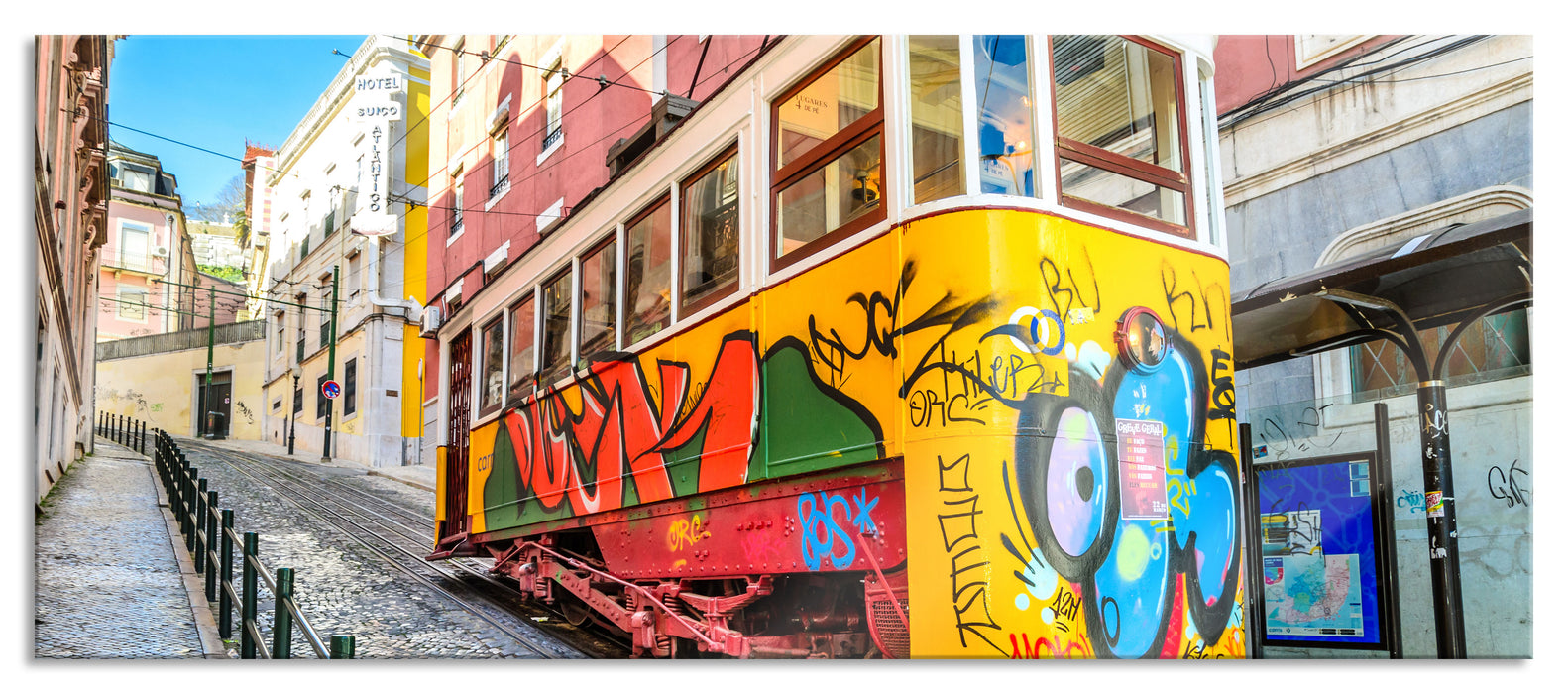 Besprühte S-Bahn, Glasbild Panorama