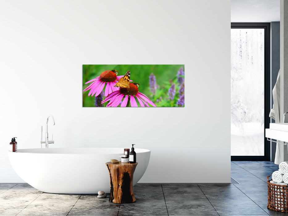 Schmetterling auf Blüte, Glasbild Panorama