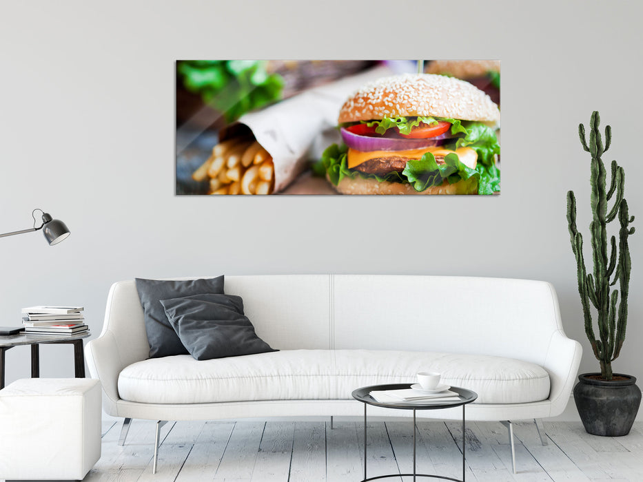 Burger und Pommes, Glasbild Panorama