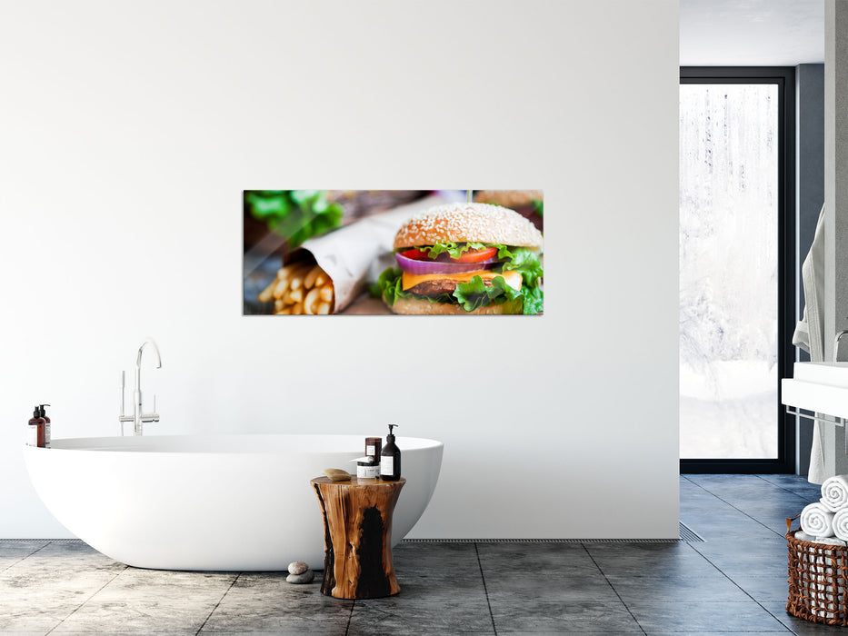 Burger und Pommes, Glasbild Panorama