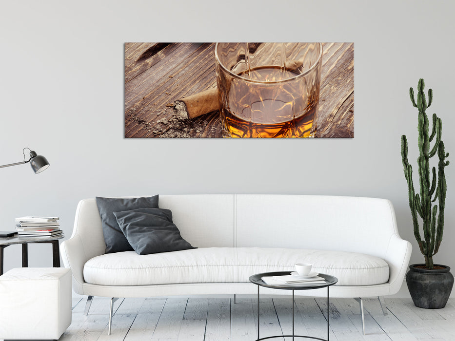 Whisky mit Zigarre, Glasbild Panorama