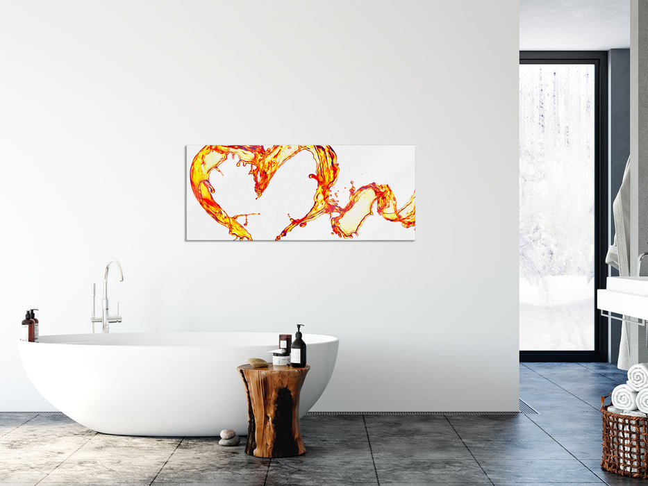 Oranges Herz aus Wasser, Glasbild Panorama