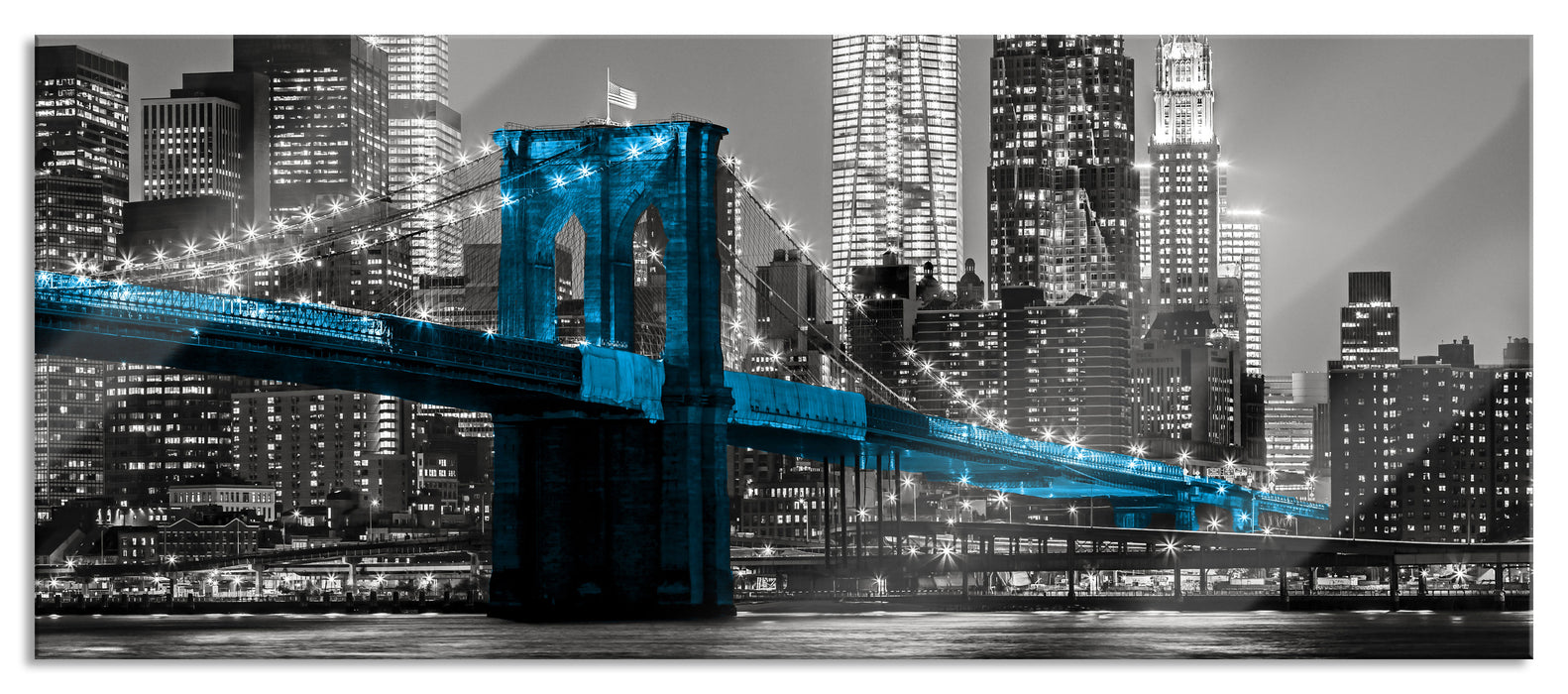 Brooklyn Bridge mit Wolkenkratzern, Glasbild Panorama