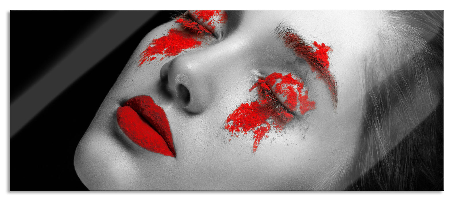 Pixxprint Frau mit rotem Pulver, Glasbild Panorama