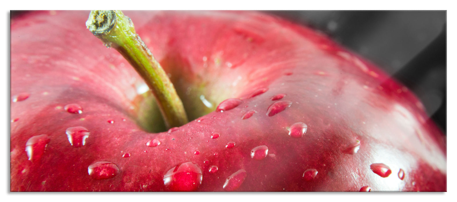 Pixxprint roter Apfel mit Wassertropfen, Glasbild Panorama