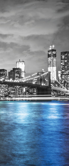 New York Skyline am Abend schwarz/weiß, Glasbild Panorama