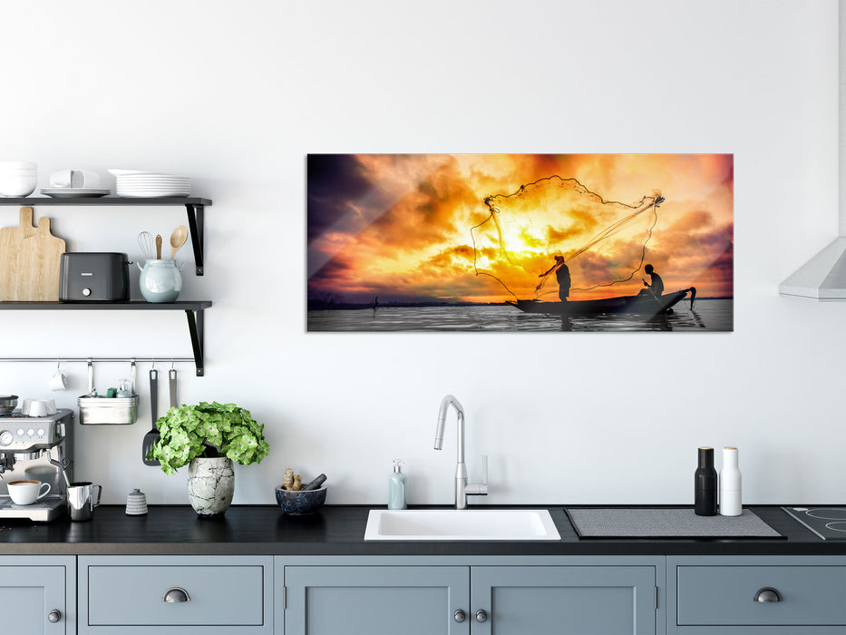 Angler mit großem Fangnetz, Glasbild Panorama