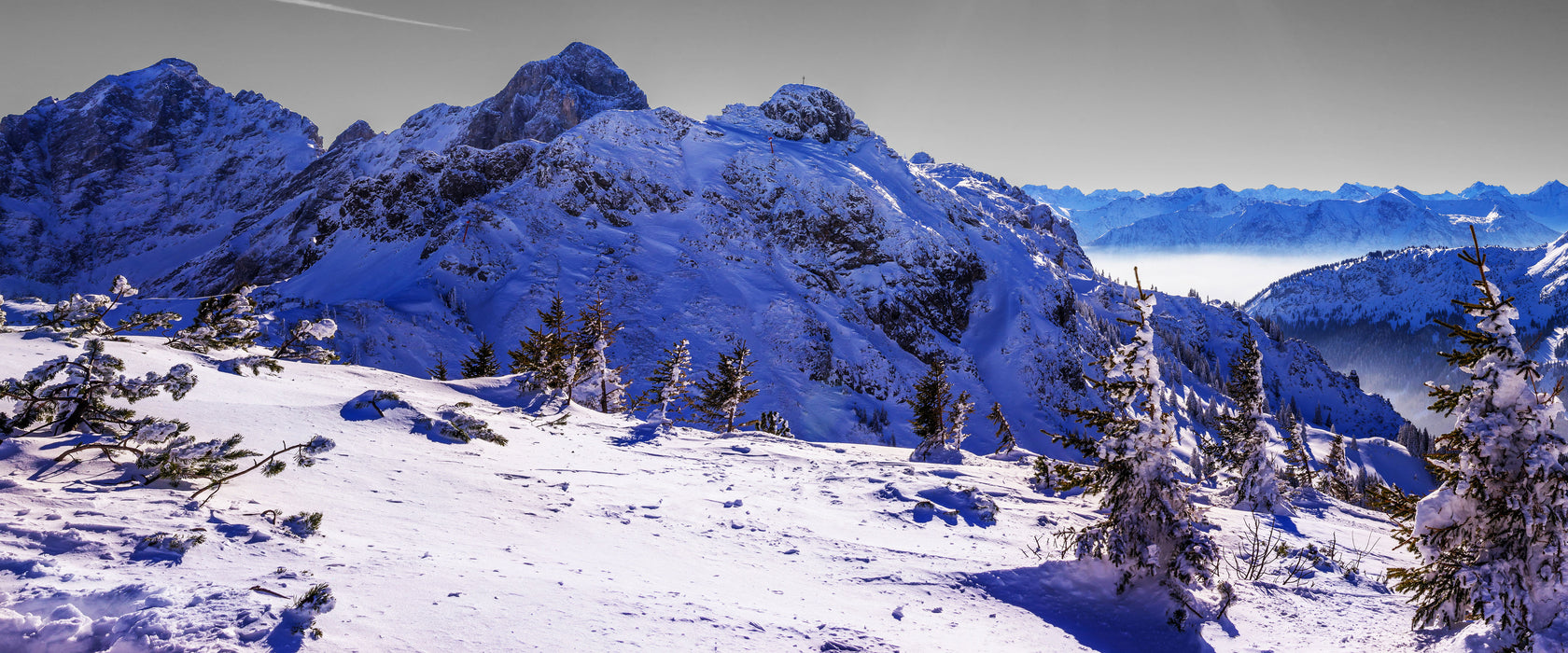 Verschneites Tannheimer Tal, Glasbild Panorama