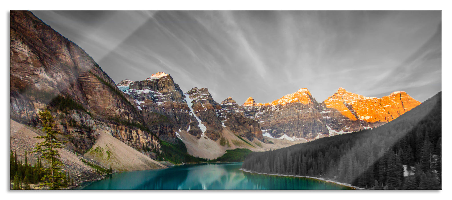 Pixxprint Moraine Lake in Canada, Glasbild Panorama