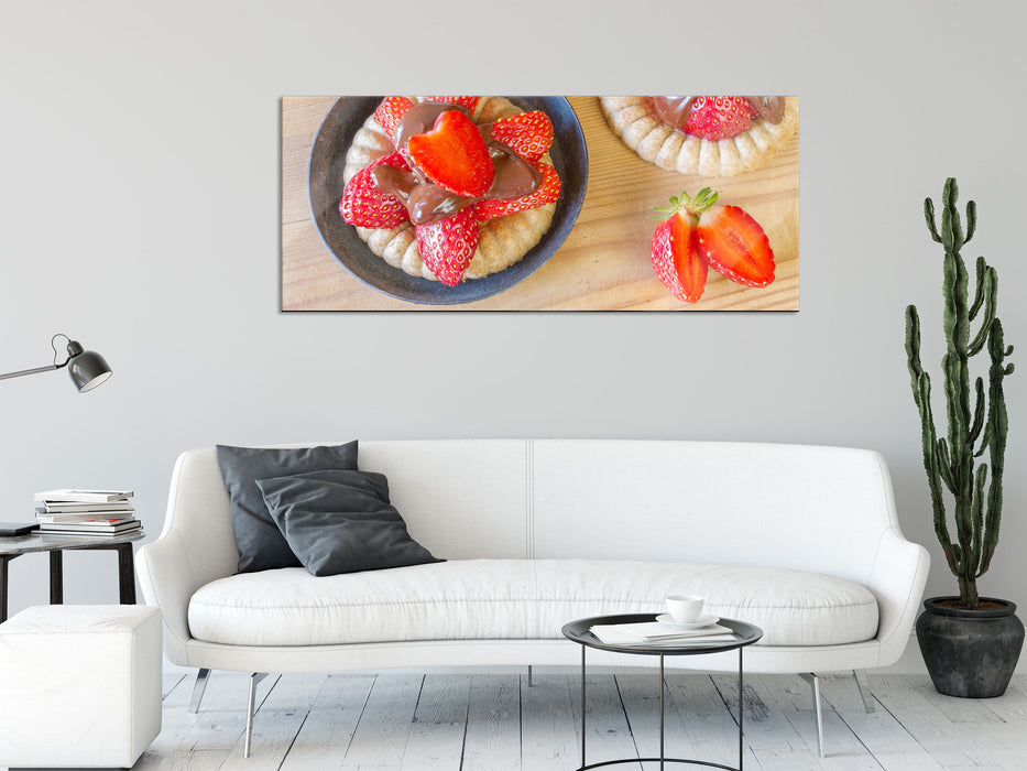 Süße Erdbeertörtchen, Glasbild Panorama
