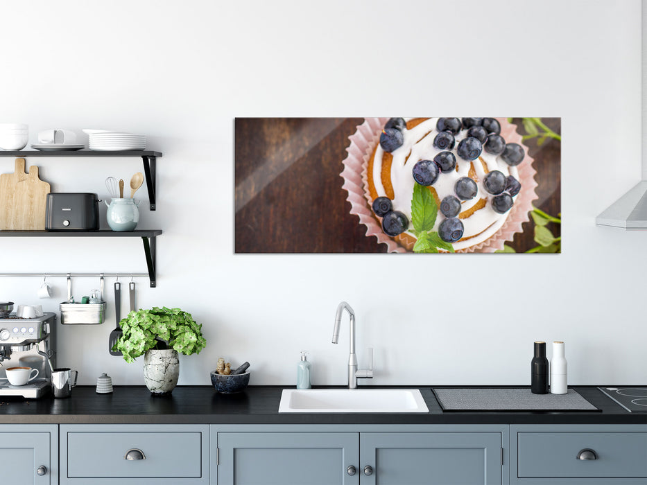 Heidelbeercupcake, Glasbild Panorama