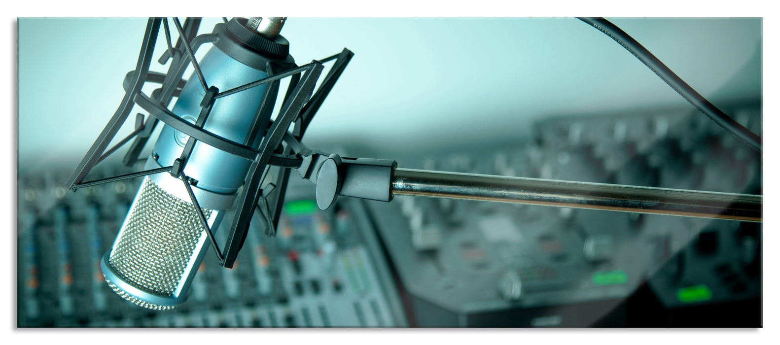 Mikrofon mit Musikanlagen, Glasbild Panorama