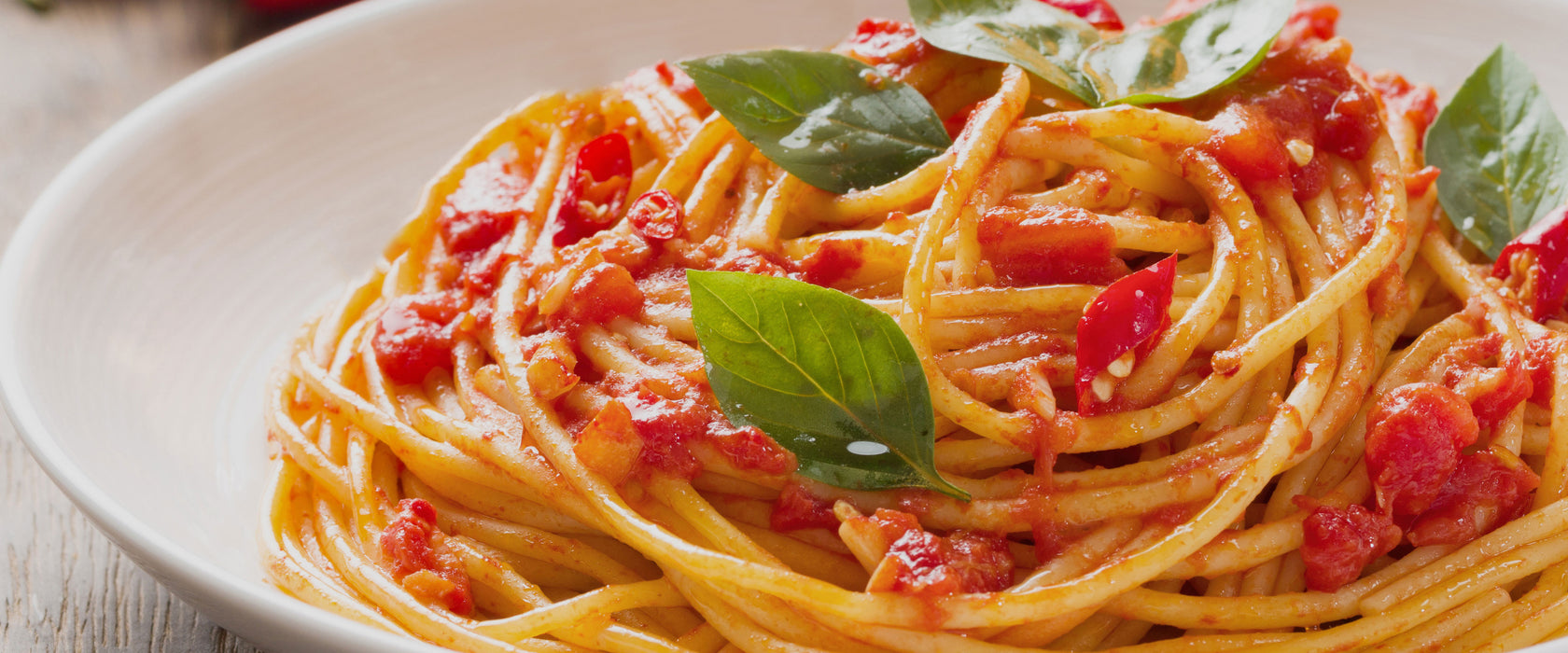 Rustikale italienische Spaghetti, Glasbild Panorama