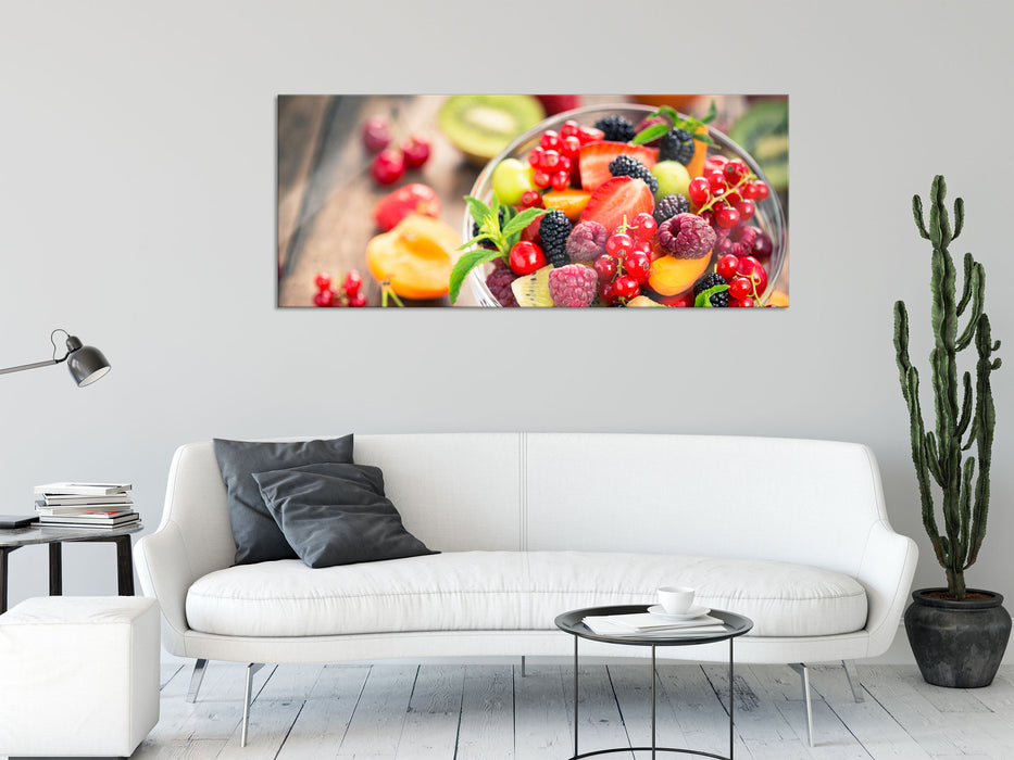 Obstsalat in der Schüssel, Glasbild Panorama