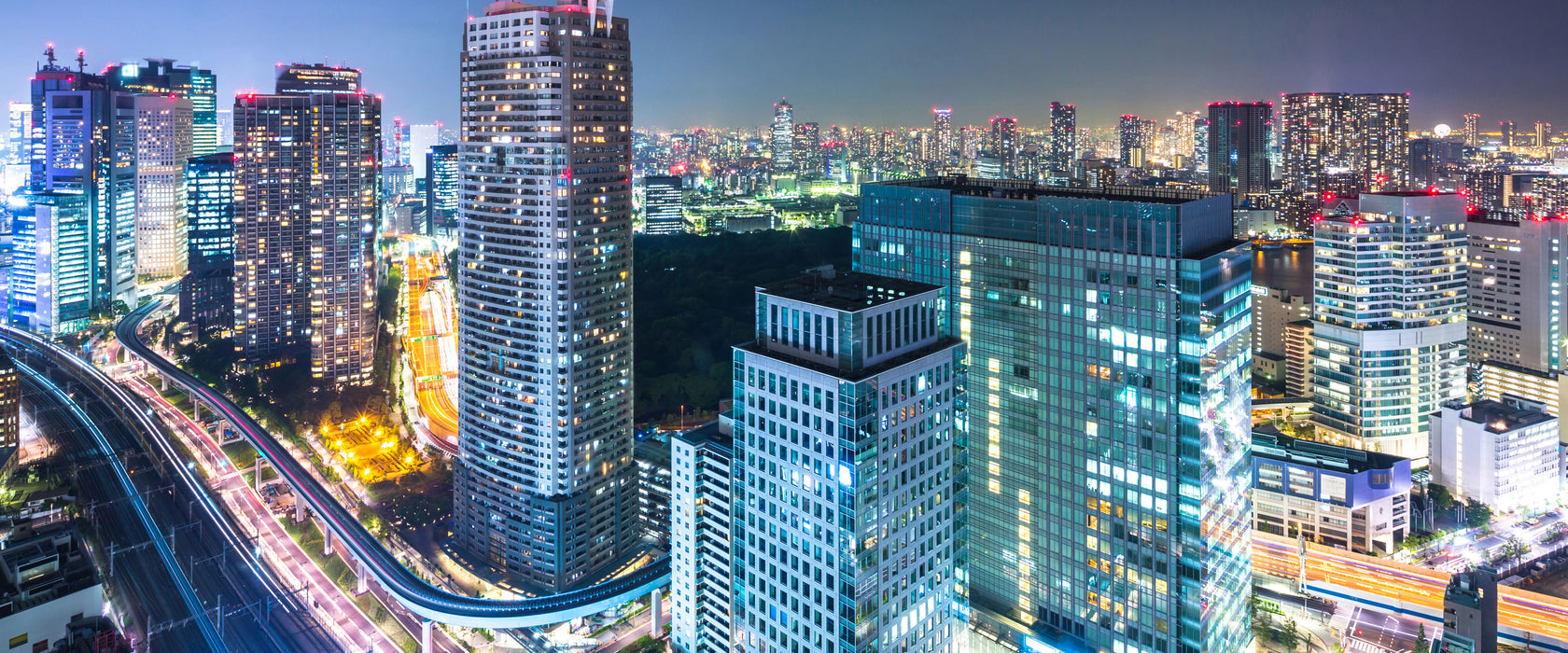 Moderne Architektur in Tokio, Glasbild Panorama