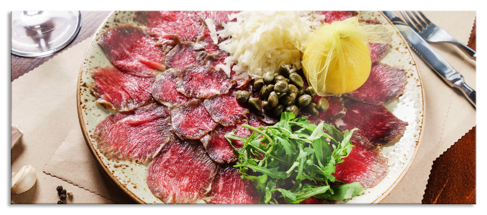 Pixxprint appetitliches Carpaccio, Glasbild Panorama