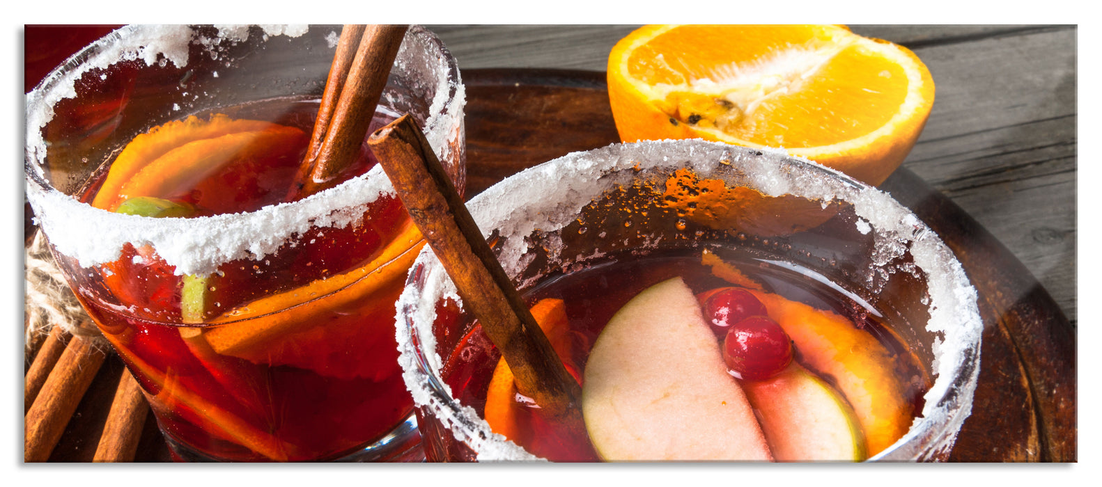 Pixxprint eine winterliche Bowle, Glasbild Panorama