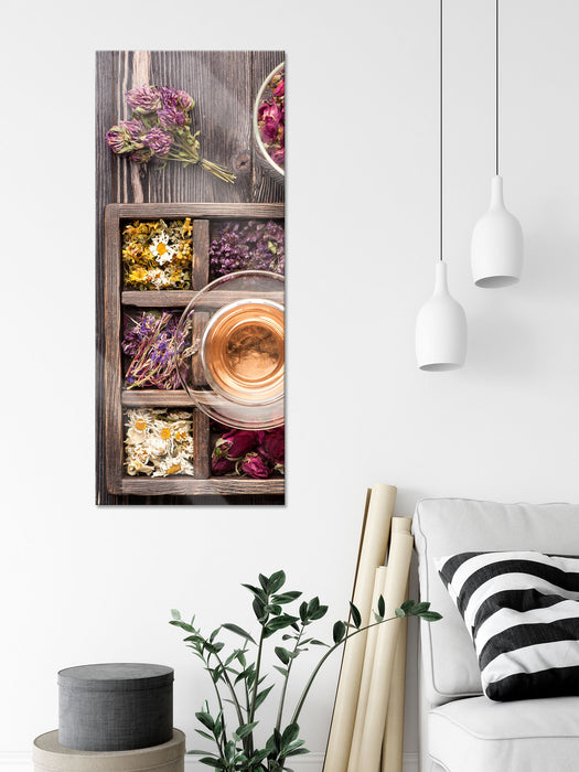 Blumen in rustikalem Setzkästchen, Glasbild Panorama