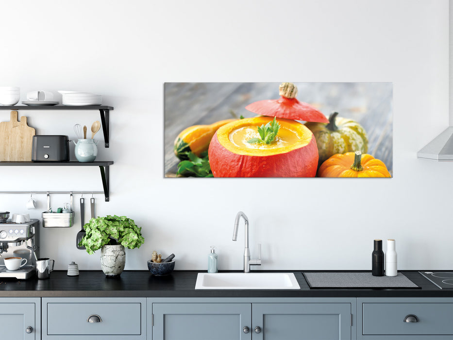Leckere Kürbissuppe, Glasbild Panorama