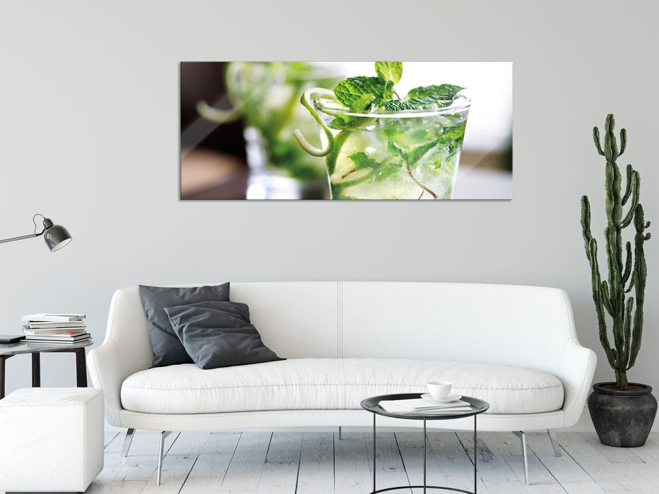 Cocktail mit Pfefferminz, Glasbild Panorama