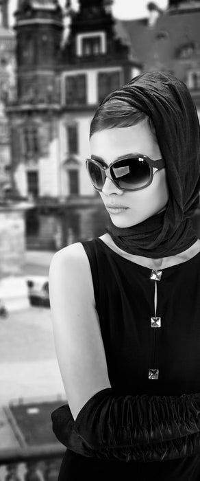 Audrey in Paris, Glasbild Panorama