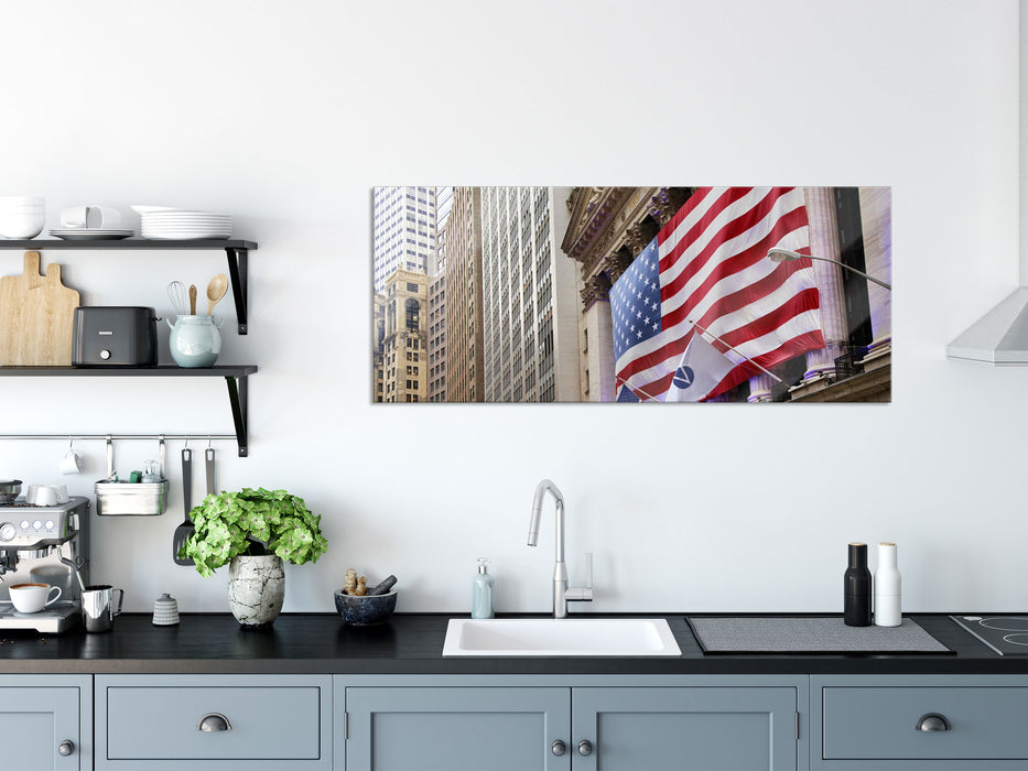 Amerikanische Flagge in New York, Glasbild Panorama