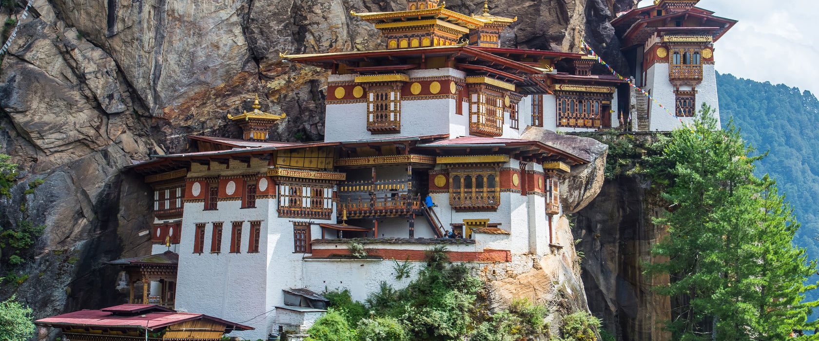 Chinesische Festung im Berg, Glasbild Panorama