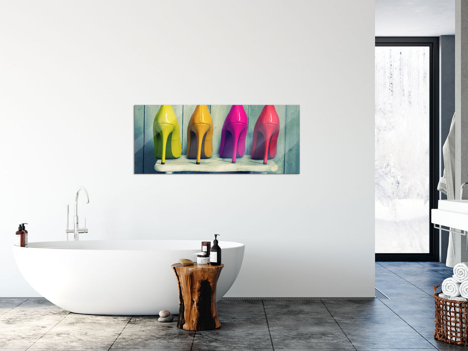 Bunte High Heels, Glasbild Panorama