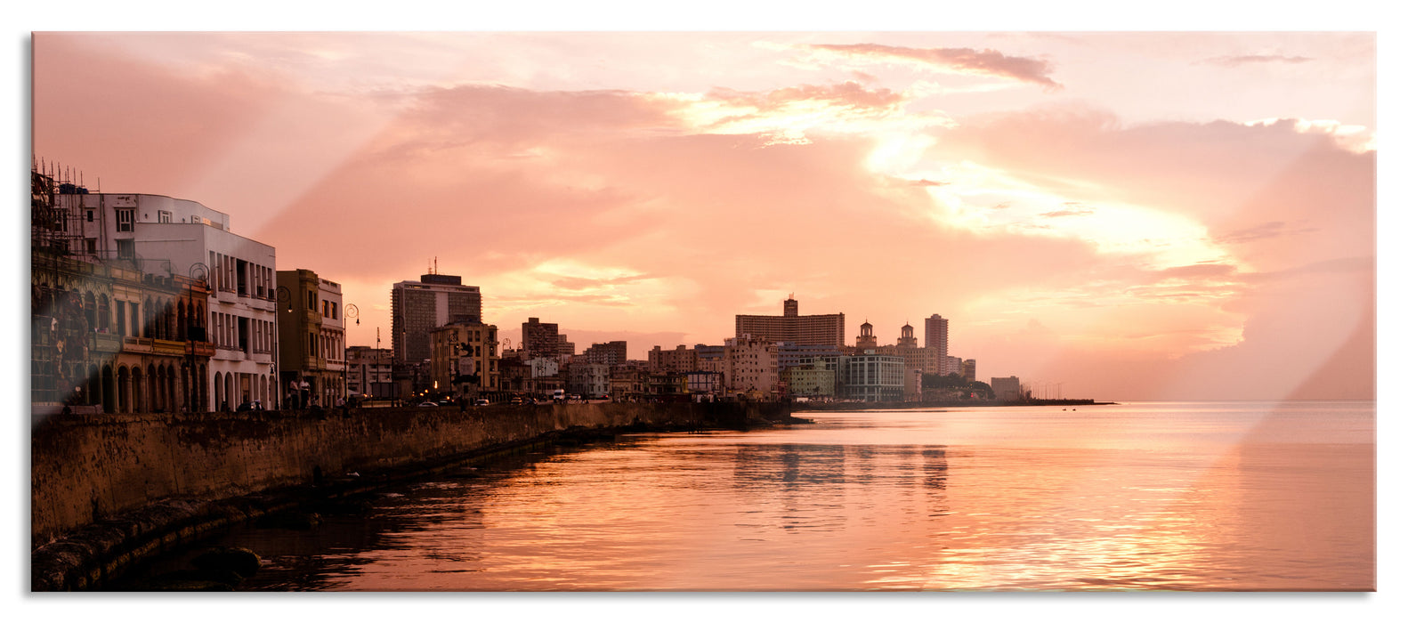 Pixxprint Blick auf Stadt am Meer, Glasbild Panorama